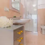 Varenna-center Cosy-house View Lägenhet