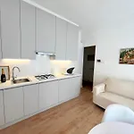 Varenna-center Cosy-house View Lägenhet