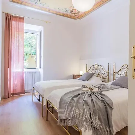 Lejlighed Varenna-center Cosy-house View *